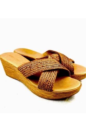 Cristina Francini Sandals Sz 9 Tan Wedge Slides Comfort Shoes Made in Italy